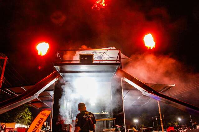 Festival da Carne, Desapega e Aí Calica agitam o sábado
