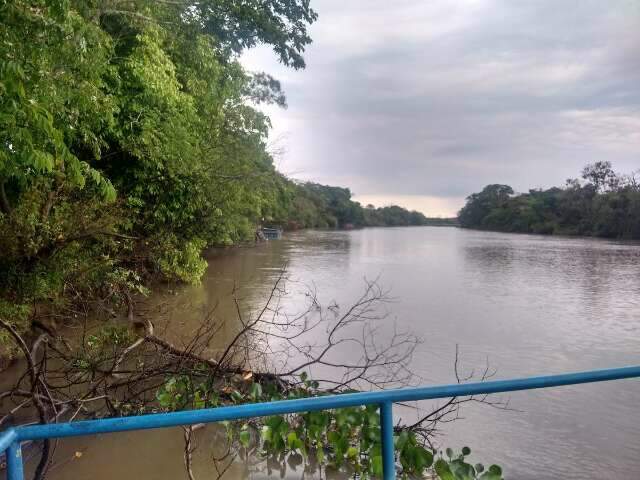 MPMS investiga dano ambiental em área de pesca em Rio Brilhante