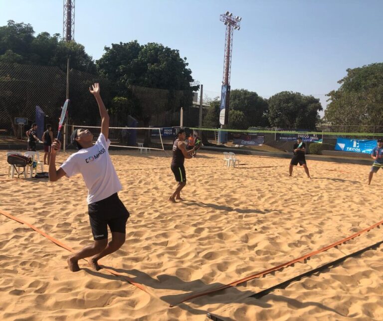 Referências do beach tennis voltam a jogar juntos em torneio internacional